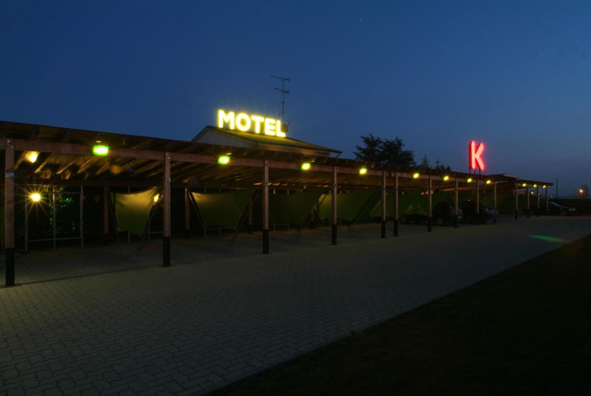 Motel K Casei Gerola Exterior foto